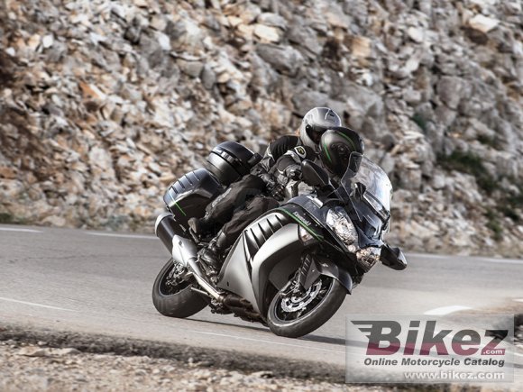 kawasaki 1400 gtr 2017